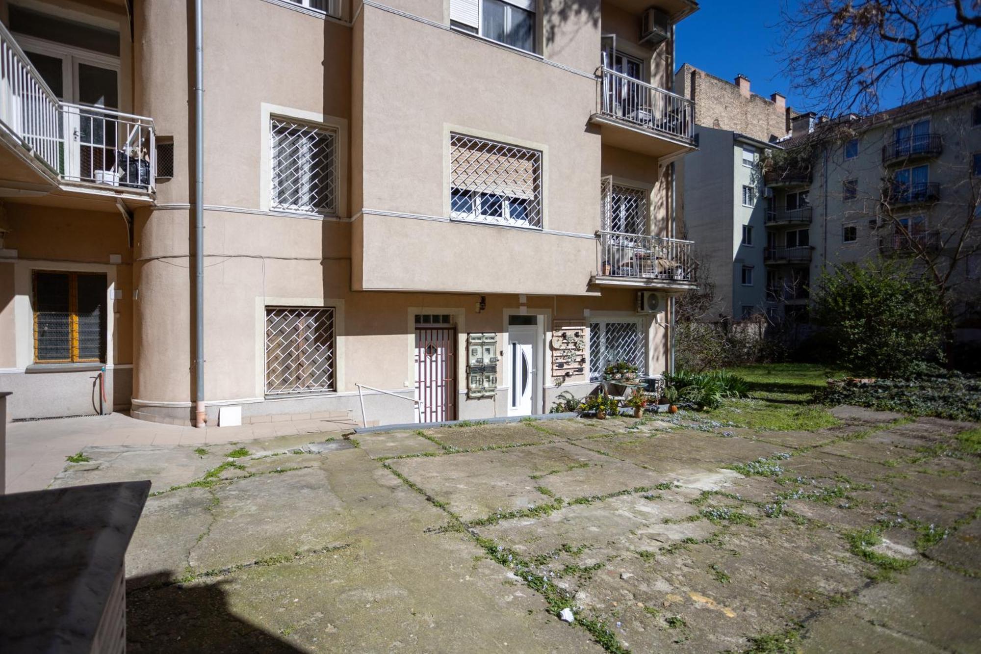 Ginkgobiloba The Green Harmony Apartment Budapest Ngoại thất bức ảnh